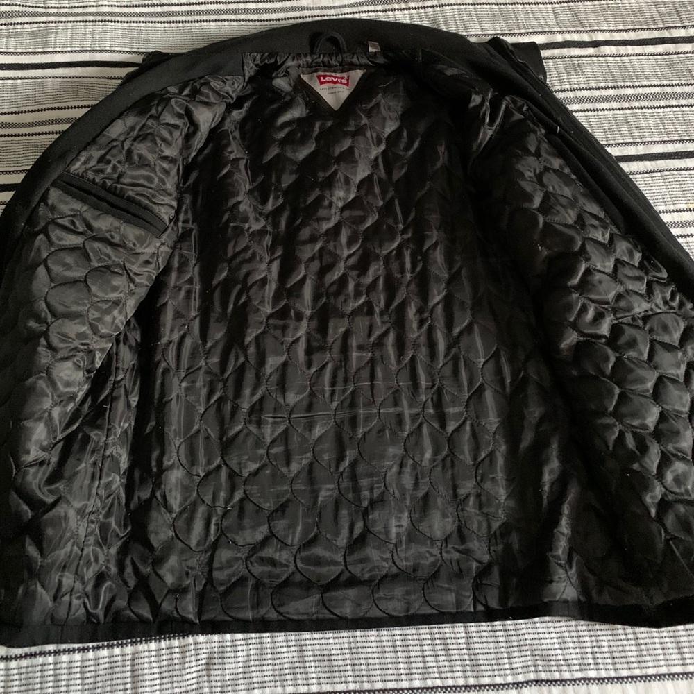 Wool coat - Picture 3 of 3